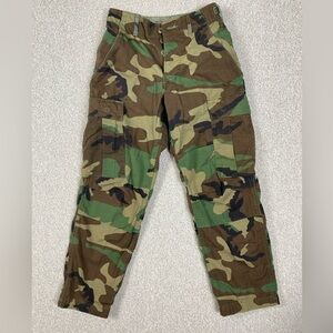 US Army camouflage cargo pants BDU size XS woodland pattern